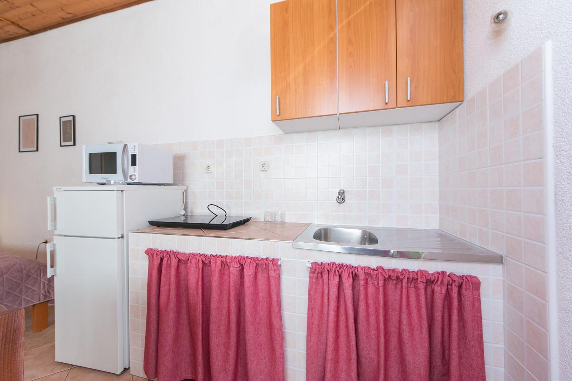 Apartments By The Sea Zivogosce - Blato, Makarska - 1057 Blato  客房 照片
