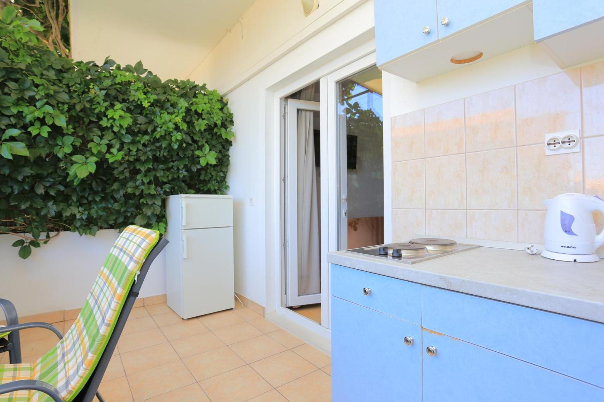 Apartments By The Sea Zivogosce - Blato, Makarska - 1057 Blato  客房 照片